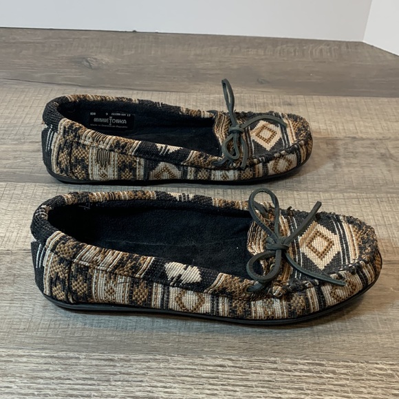 Minnetonka Aztec print loafers size 9 - Picture 3 of 8